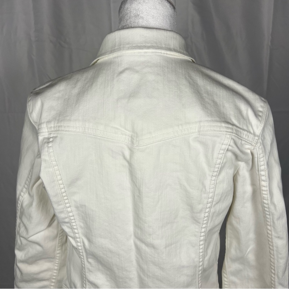Levi’s San Francisco fitted white denim jacket. - Picture 5 of 11